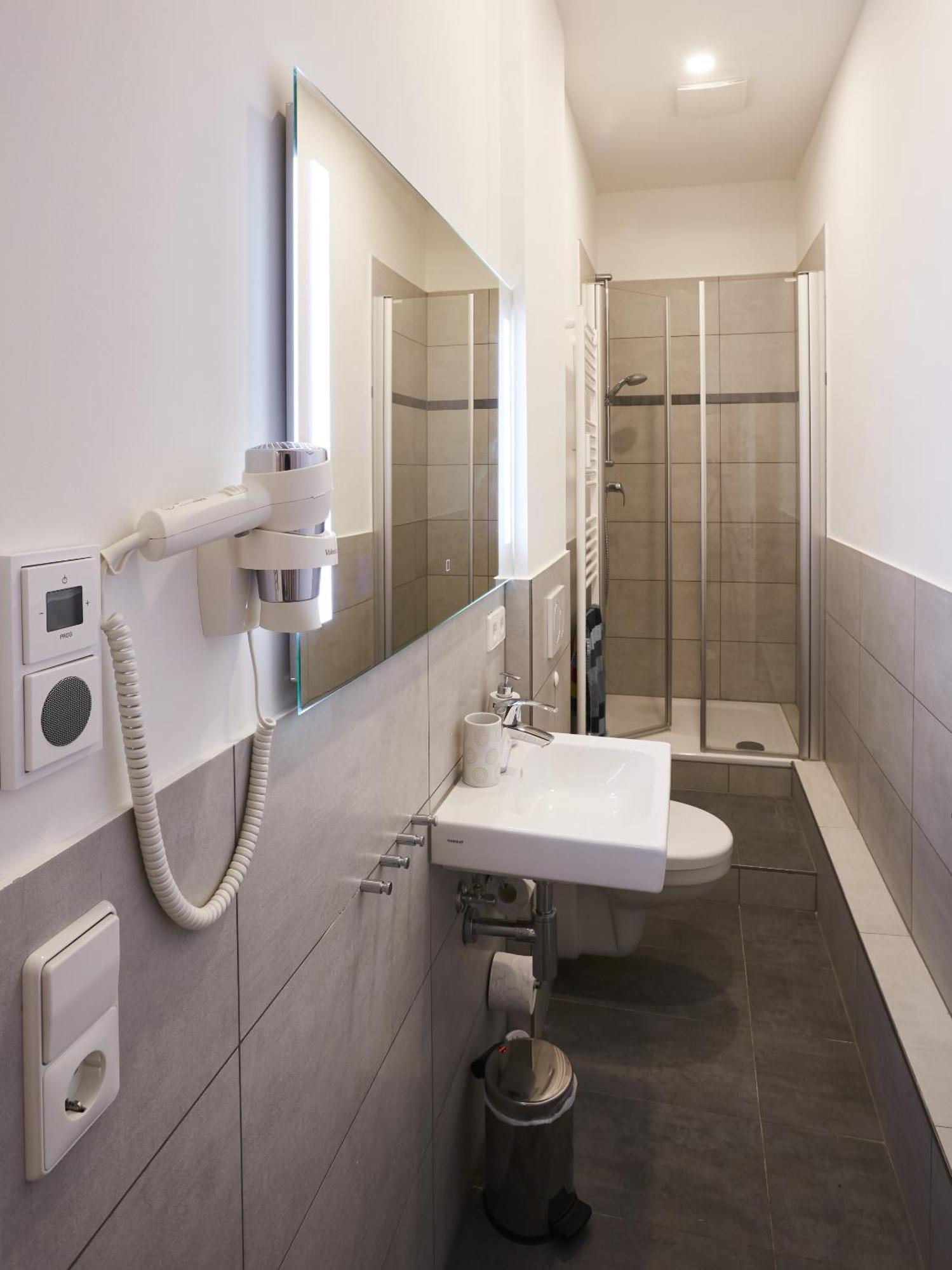 Harbour Apartments Karlsruhe Zimmer foto